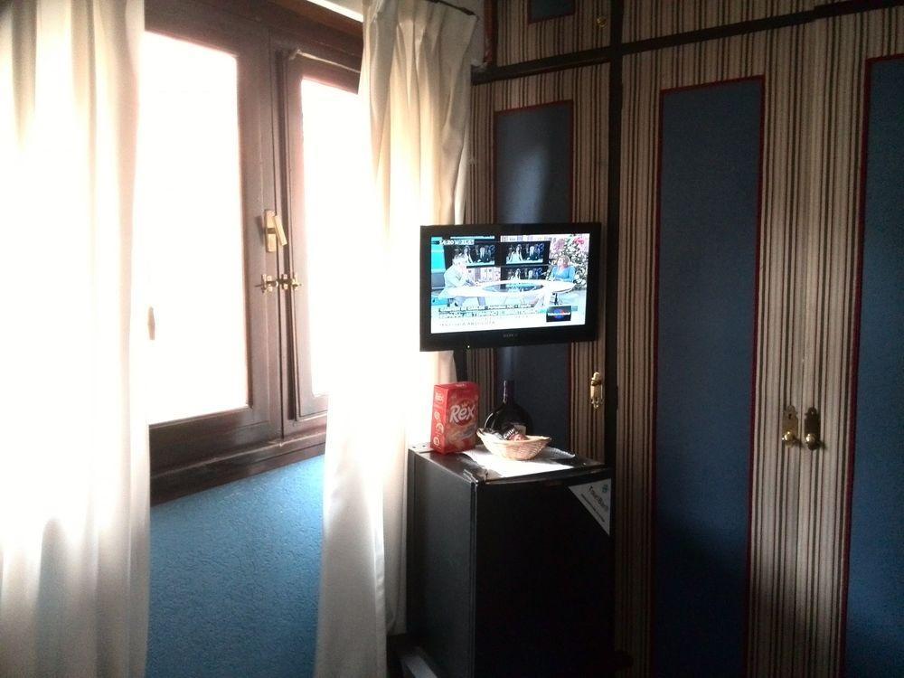 Susana Just Boutique Hotel Vicente López エクステリア 写真