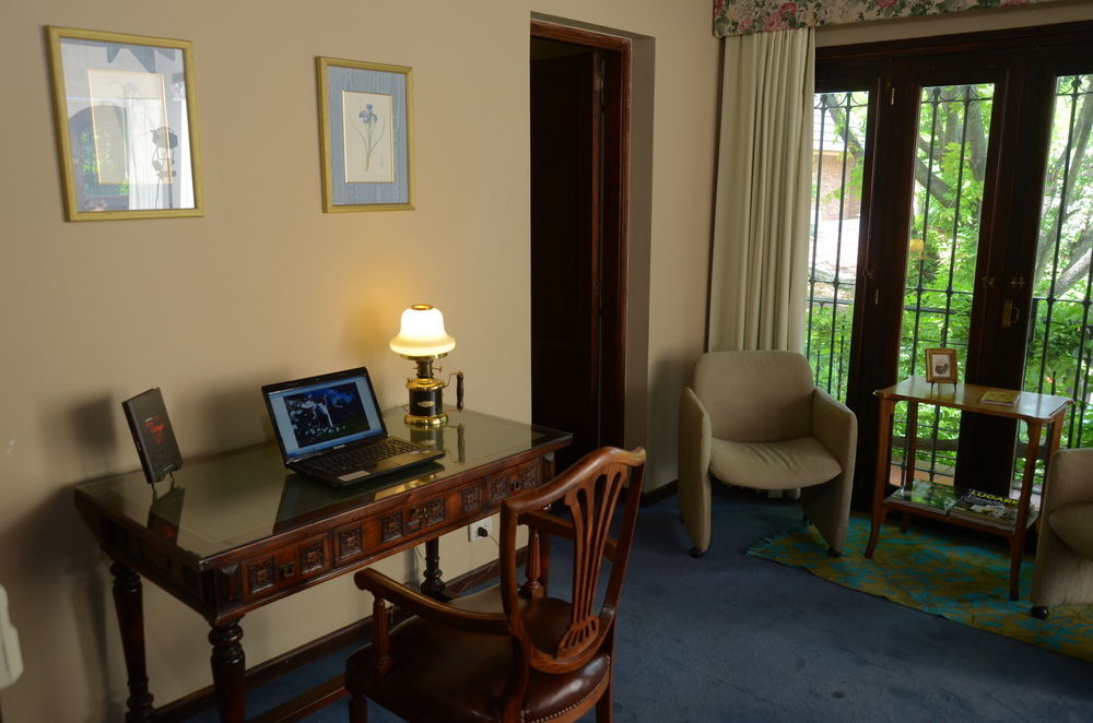 Susana Just Boutique Hotel Vicente López エクステリア 写真